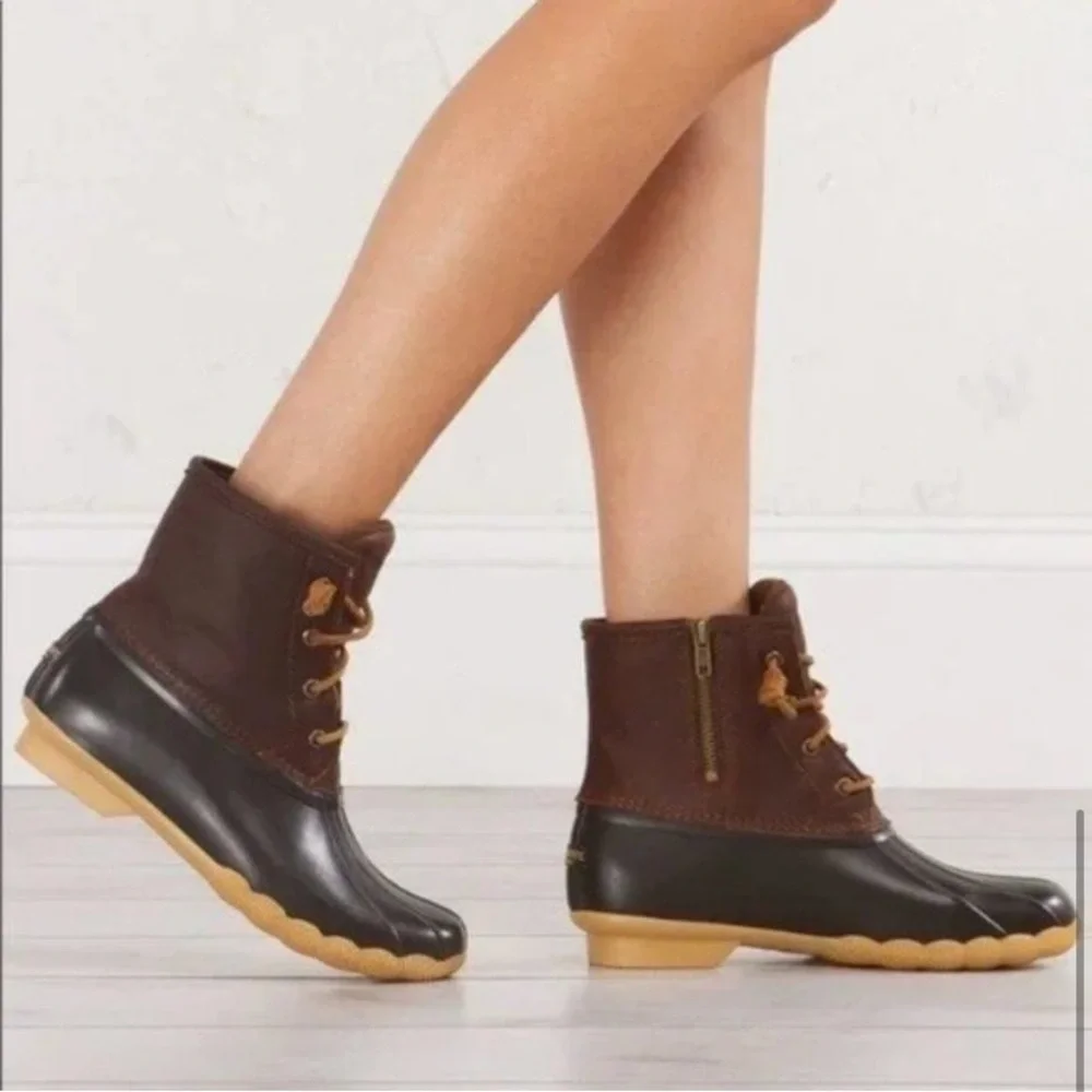 sperry top